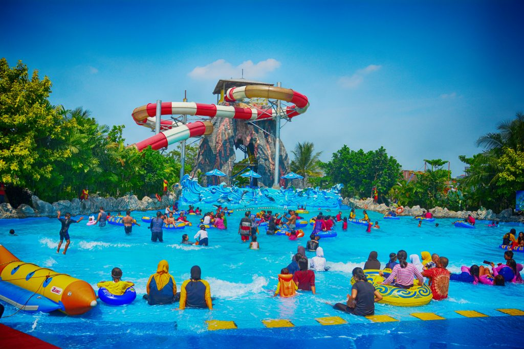 Kolam Ombak